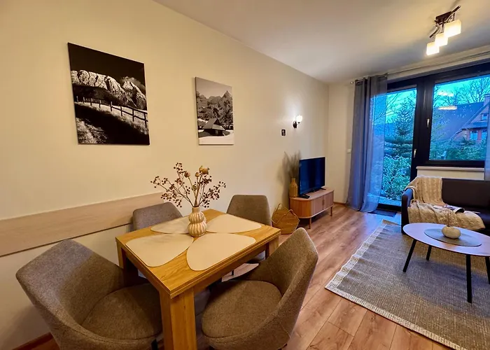 Apart-center Granitica