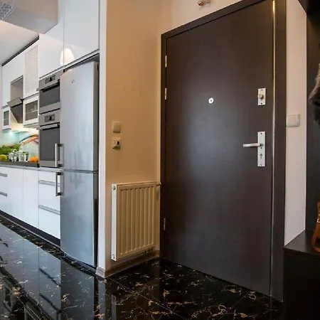 Apart-center Granitica Apartman *