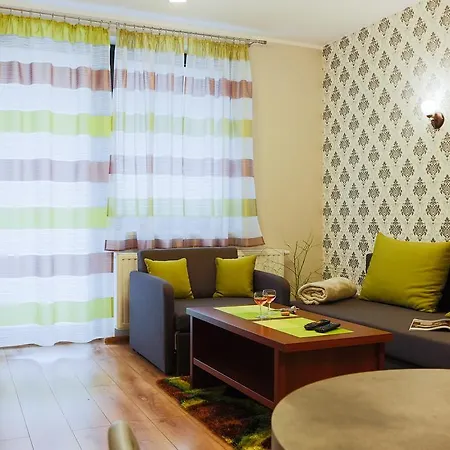 格兰迪卡中心公寓