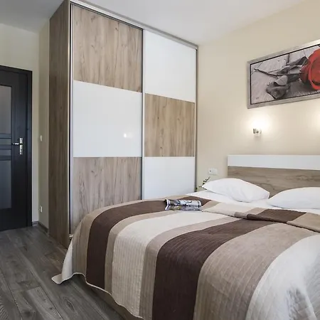 Apartment Apart-center Granitica