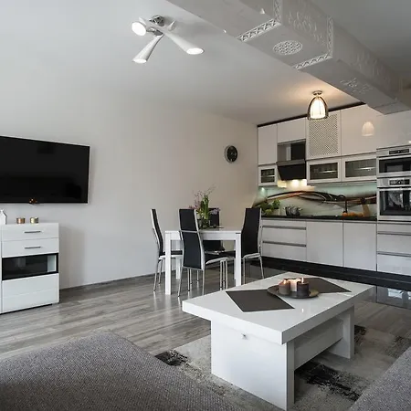 格兰迪卡中心公寓 公寓