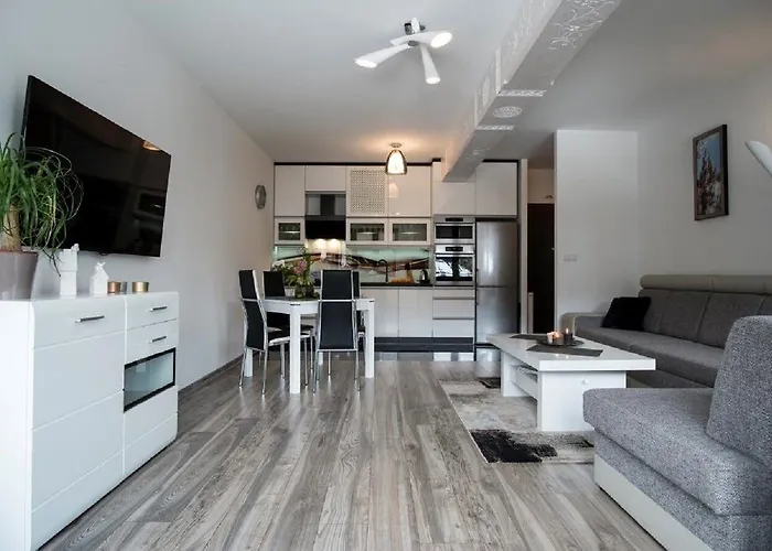 Apart-center Granitica Lägenhet *