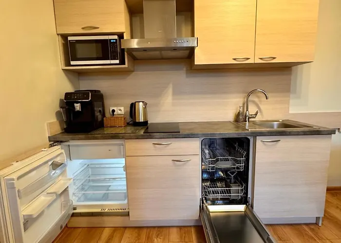 Apart-center Granitica