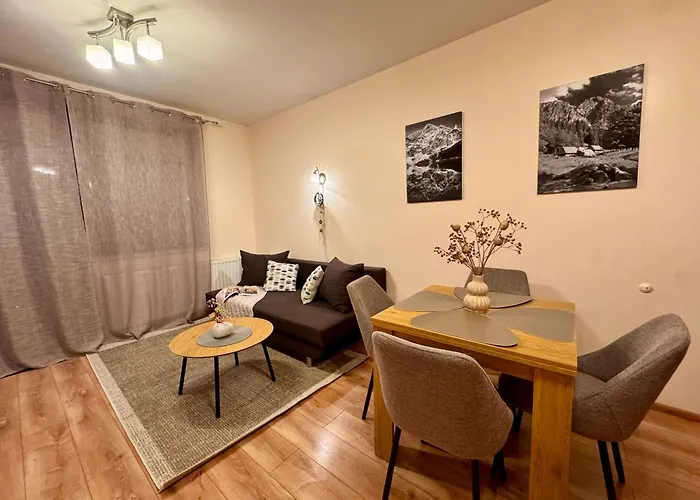 Apart-center Granitica