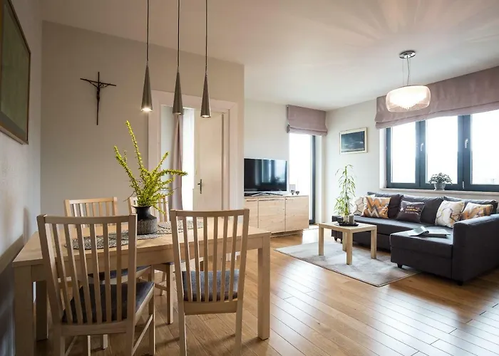 Apart-center Granitica * זקופאנה